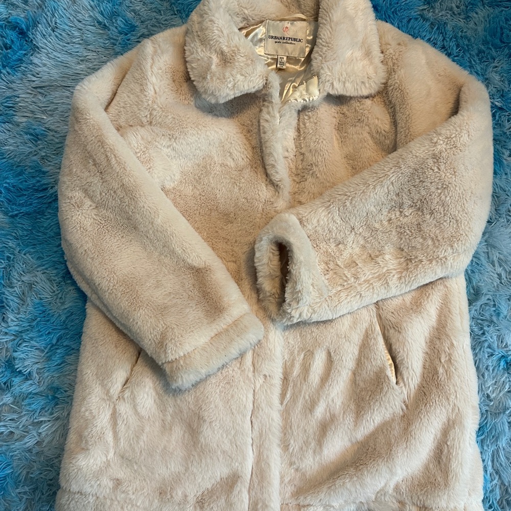 Urban Republic Cream Faux Fur Jacket super Soft